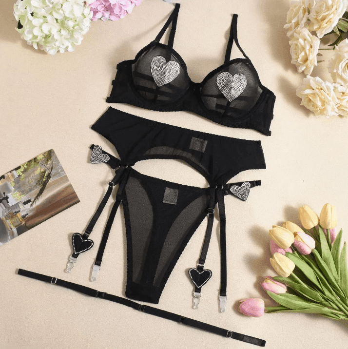 Спокусливий комплект з сердечками чорний 763 CHARM LINGERIE S(р)